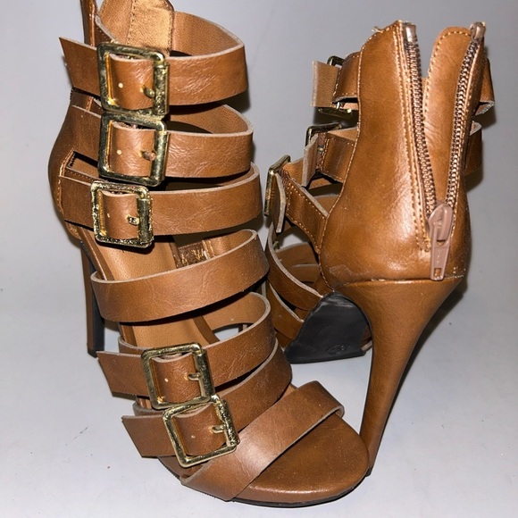 Mossimo Supply Co. Shoes - Mossimo Heeled strappy sandals